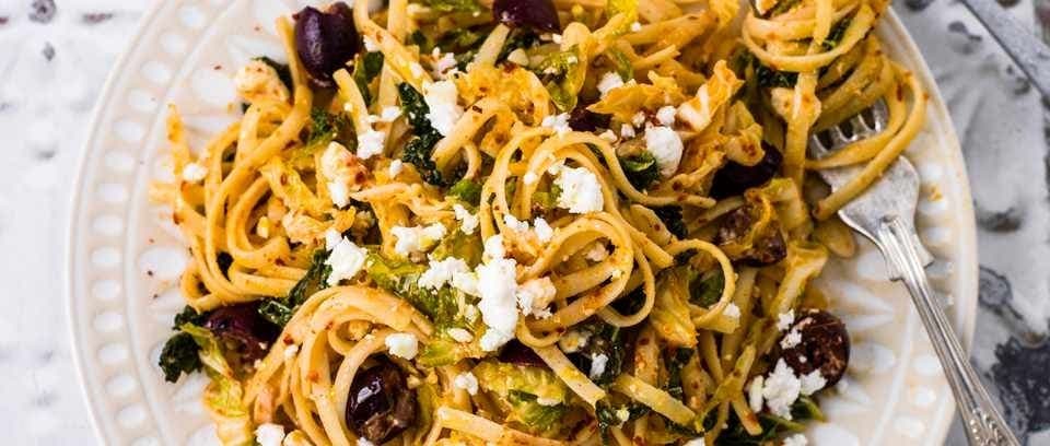 Linguine with savoy cabbage